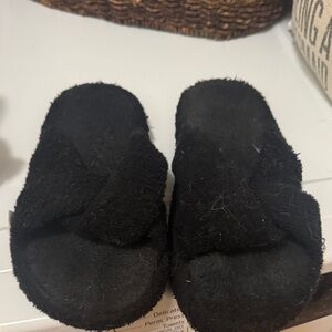 Frankie’s Cozy Black terry Women's Slippers